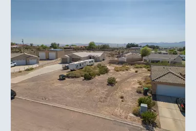 2240 E Roberts Way #35, Fort Mohave, AZ 86426 - Photo 3