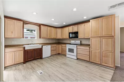 2490 E Devlin Avenue, Kingman, AZ 86409 - Photo 7