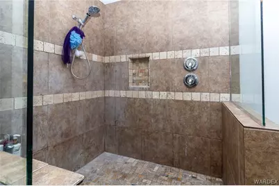 8725 S Cedar Street, Mohave Valley, AZ 86440 - Photo 25