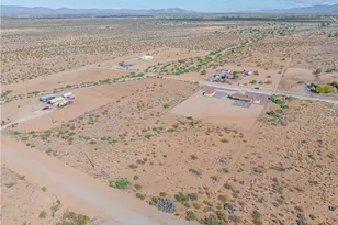 4568 W Scott Dr, Golden Valley, AZ 86413 - Photo 33