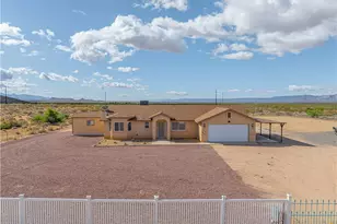 4568 W Scott Dr, Golden Valley, AZ 86413 - Photo 23