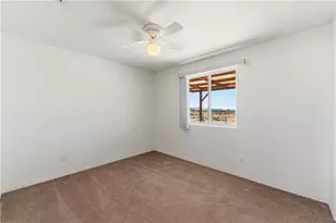 4568 W Scott Dr, Golden Valley, AZ 86413 - Photo 9