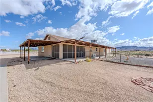 4568 W Scott Dr, Golden Valley, AZ 86413 - Photo 19