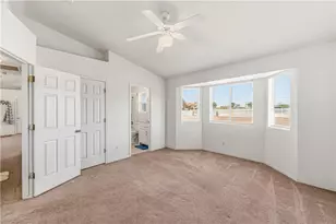 4568 W Scott Dr, Golden Valley, AZ 86413 - Photo 5