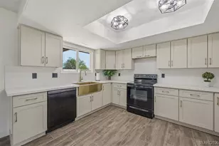 2332 Hummingbird Ln, Bullhead City, AZ 86442 - Photo 23