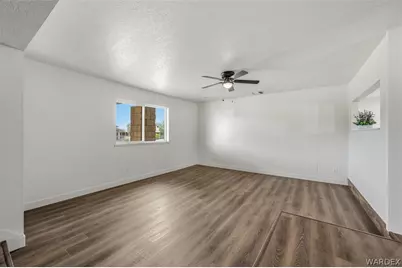 2332 Hummingbird Lane, Bullhead City, AZ 86442 - Photo 13