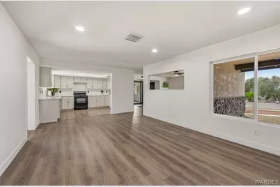 2332 Hummingbird Lane, Bullhead City, AZ 86442 - Photo 19