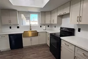 2332 Hummingbird Ln, Bullhead City, AZ 86442 - Photo 25