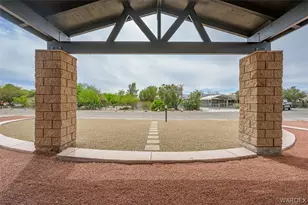 2332 Hummingbird Ln, Bullhead City, AZ 86442 - Photo 7