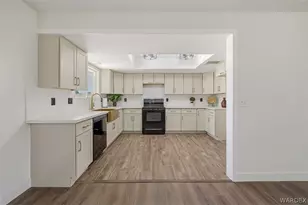 2332 Hummingbird Ln, Bullhead City, AZ 86442 - Photo 21