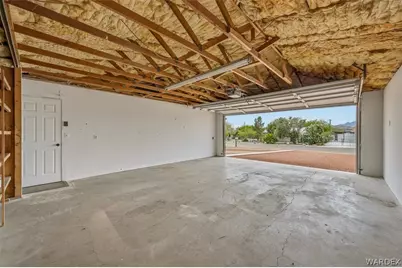 2332 Hummingbird Lane, Bullhead City, AZ 86442 - Photo 55