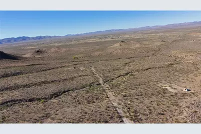 3 Lots N Flores, Dolan Springs, AZ 86441 - Photo 45