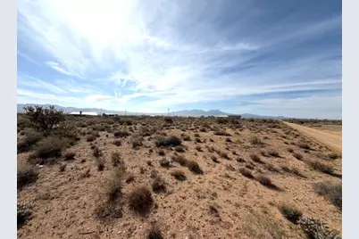 0000 Iowa, Kingman, AZ 86409 - Photo 1