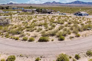 8680 N Mission Cir & 9445 N Broken Saddle Dr, Kingman, AZ 86401 - Photo 1