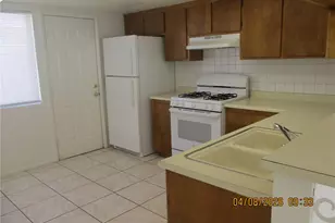 827 Baseline Rd, Bullhead City, AZ 86442 - Photo 5