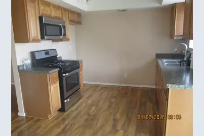 1731 Agate Circle #B, Bullhead City, AZ 86442 - Photo 3