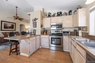 1192 Pawnee Dr, Bullhead City, AZ 86442 - Photo 13