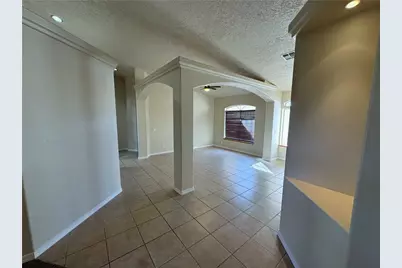 2281 Mesa Drive, Kingman, AZ 86401 - Photo 9