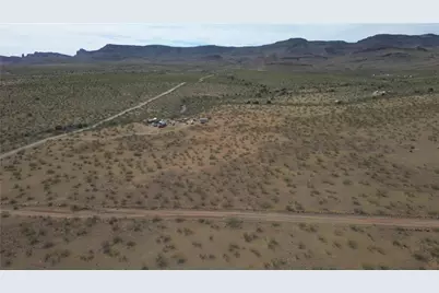 3689 N Glenbar Road, Golden Valley, AZ 86413 - Photo 35