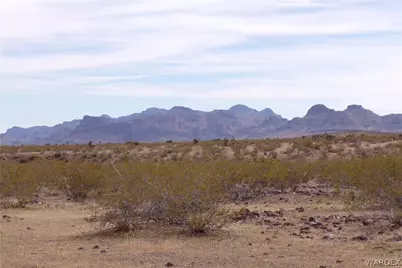 3689 N Glenbar Road, Golden Valley, AZ 86413 - Photo 9