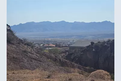 3055 Canyon De Chelly Drive, Bullhead City, AZ 86429 - Photo 3