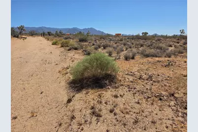 Lot 340 S Fox Drive, Yucca, AZ 86438 - Photo 3