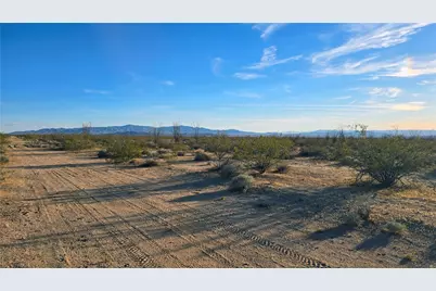 245-24-060 S Roll Road, Yucca, AZ 86438 - Photo 13