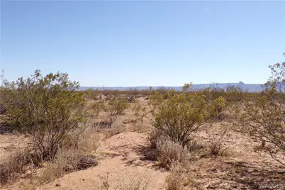 2884 S Manzanita Road, Golden Valley, AZ 86413 - Photo 15