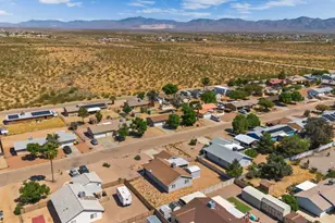 6606 Nielsen Way, Golden Valley, AZ 86413 - Photo 13