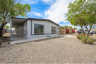 906 Holly Street, Bullhead City, AZ 86442 - Photo 5
