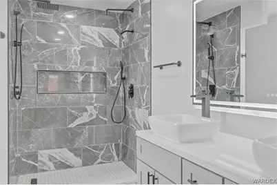 906 Holly Street, Bullhead City, AZ 86442 - Photo 29