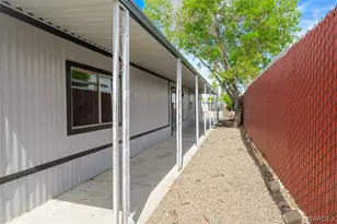 906 Holly St, Bullhead City, AZ 86442 - Photo 45