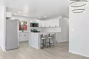 906 Holly St, Bullhead City, AZ 86442 - Photo 13