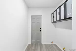 906 Holly St, Bullhead City, AZ 86442 - Photo 23