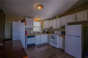 15964 N Joshua Dr, Dolan Springs, AZ 86441 - Photo 5