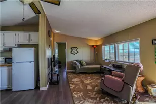 15964 N Joshua Dr, Dolan Springs, AZ 86441 - Photo 11