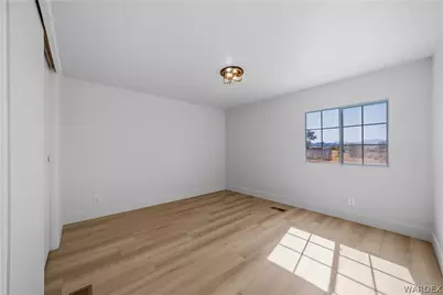 5845 W Abrigo Drive, Golden Valley, AZ 86413 - Photo 35