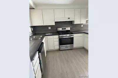 1667 Monte Vista Drive, Bullhead City, AZ 86442 - Photo 3