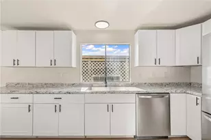 840 Roadrunner Dr, Bullhead City, AZ 86442 - Photo 23