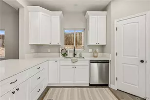 1048 Ramar Rd, Bullhead City, AZ 86442 - Photo 13