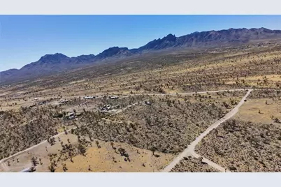 8933 Accra Drive, Chloride, AZ 86431 - Photo 41