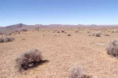 8933 Accra Drive, Chloride, AZ 86431 - Photo 7