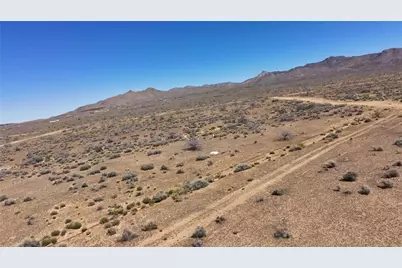 8933 Accra Drive, Chloride, AZ 86431 - Photo 25