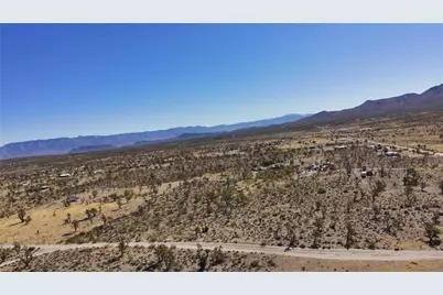 8933 Accra Drive, Chloride, AZ 86431 - Photo 29