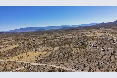 8933 Accra Drive, Chloride, AZ 86431 - Photo 39