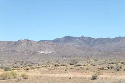 8933 Accra Drive, Chloride, AZ 86431 - Photo 11