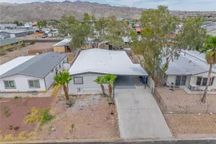 555 Roadrunner Dr, Bullhead City, AZ 86442 - Photo 3