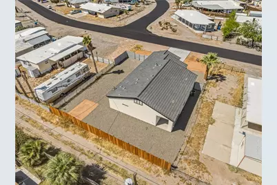 1204 Zircon Avenue, Bullhead City, AZ 86442 - Photo 7