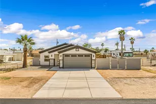 1204 Zircon Ave, Bullhead City, AZ 86442 - Photo 1