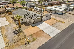 1204 Zircon Ave, Bullhead City, AZ 86442 - Photo 9